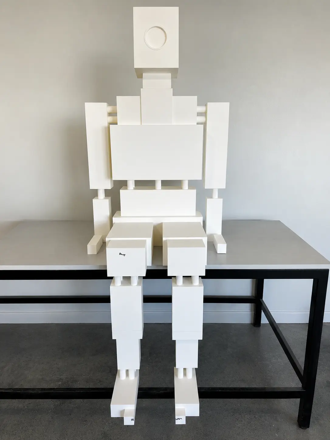 Oturan Robot - Ham Baskı